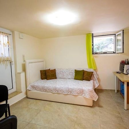 Odysseus Cozy Home Nea Makri Bagian luar foto