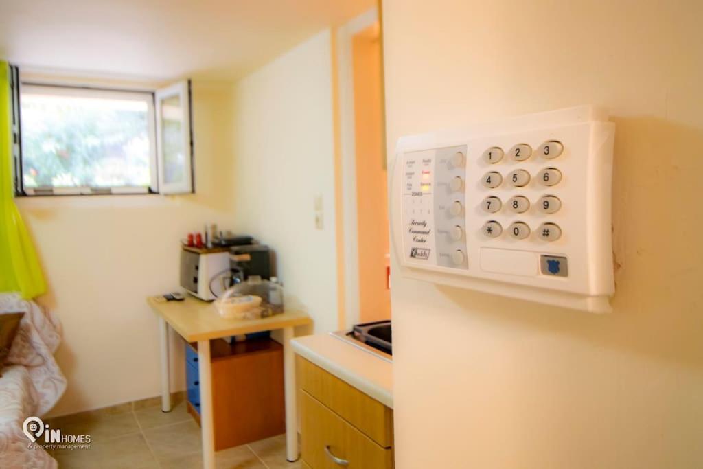 Odysseus Cozy Home Nea Makri Bagian luar foto