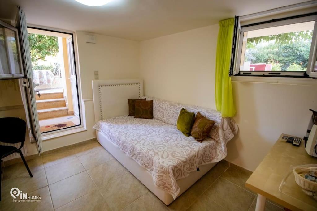 Odysseus Cozy Home Nea Makri Bagian luar foto